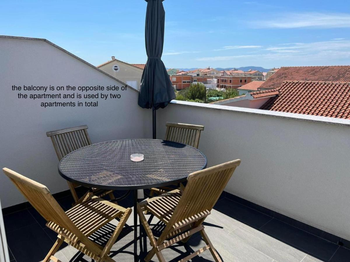Apartment Vodice - Lovric Экстерьер фото